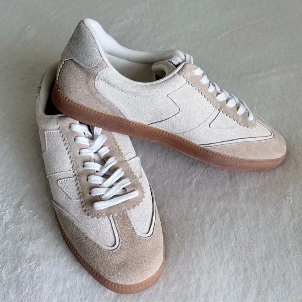 Toms  Beige Suede/Leather Upper Rubber Outsole Women’s‎ Sneakers Sz 10